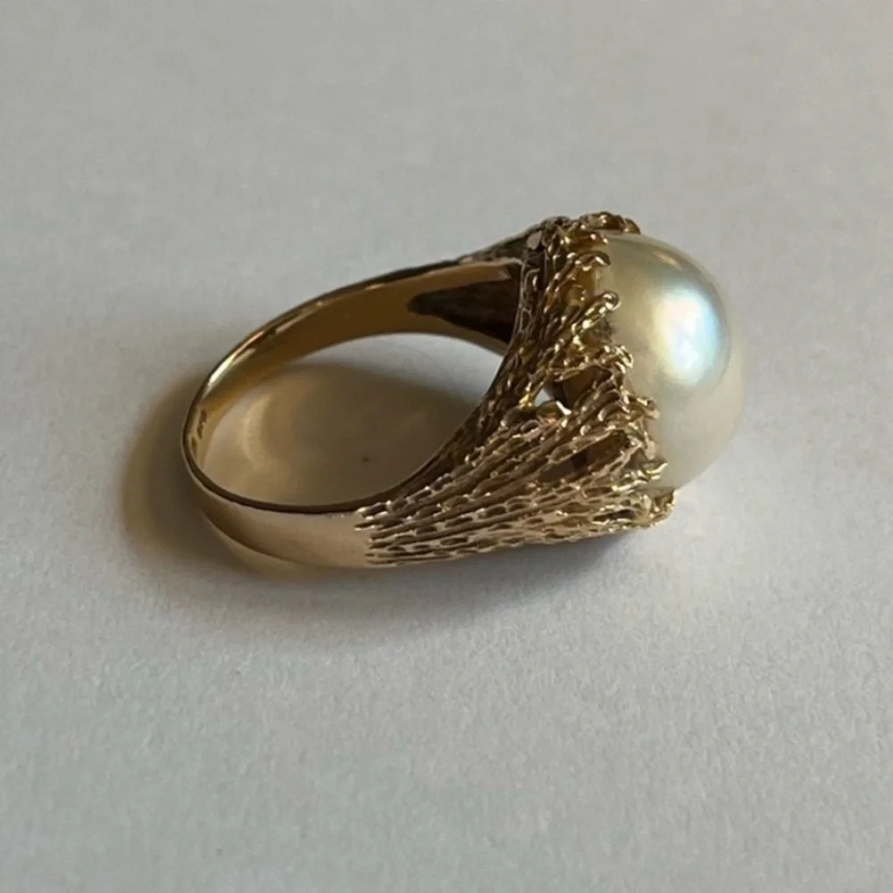 Stunning Vintage Estate 1980s 14k Gold Mobe Pearl Stud Earrings & Ring Set